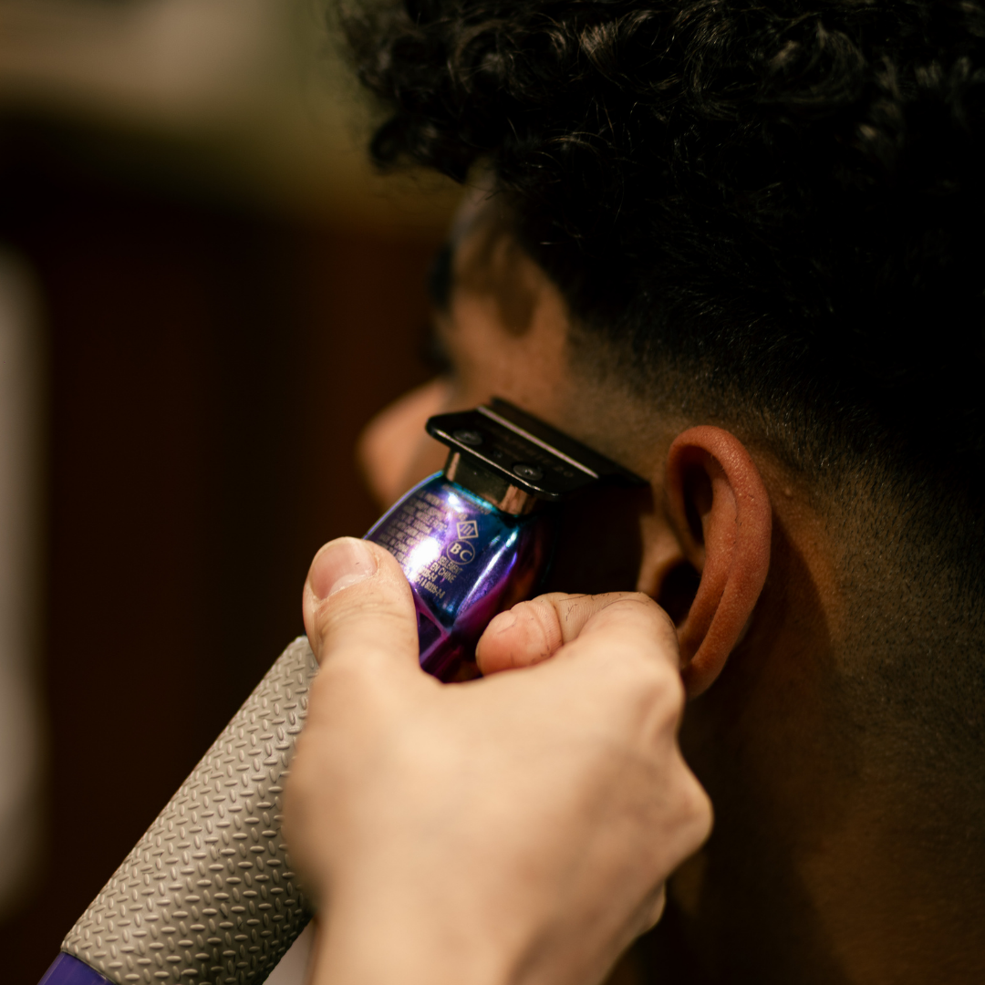 Barbearia em araçoiaba da serra