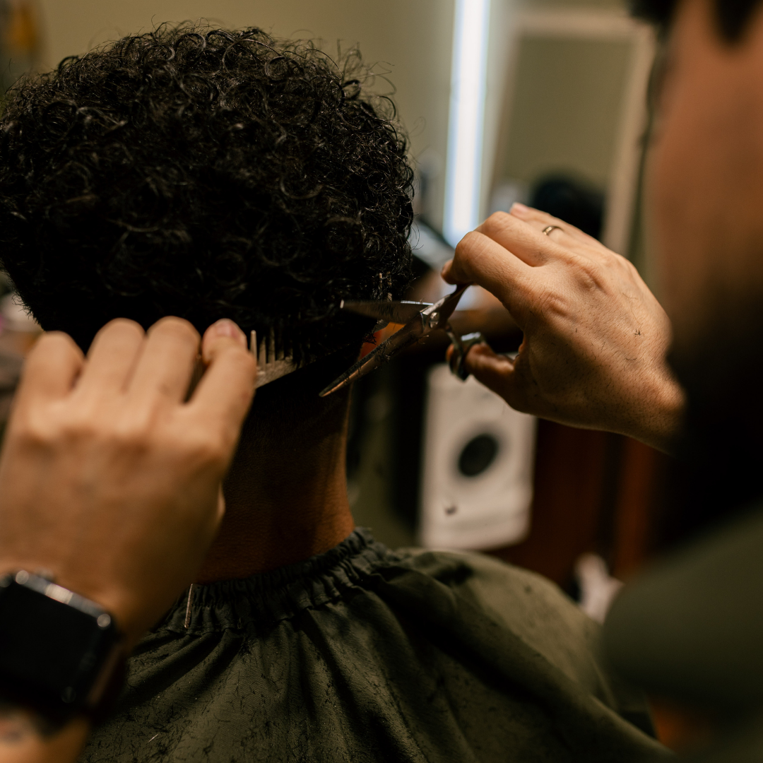 Barbearia em araçoiaba da serra