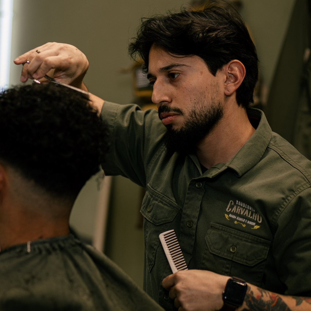 Barbearia em araçoiaba da serra