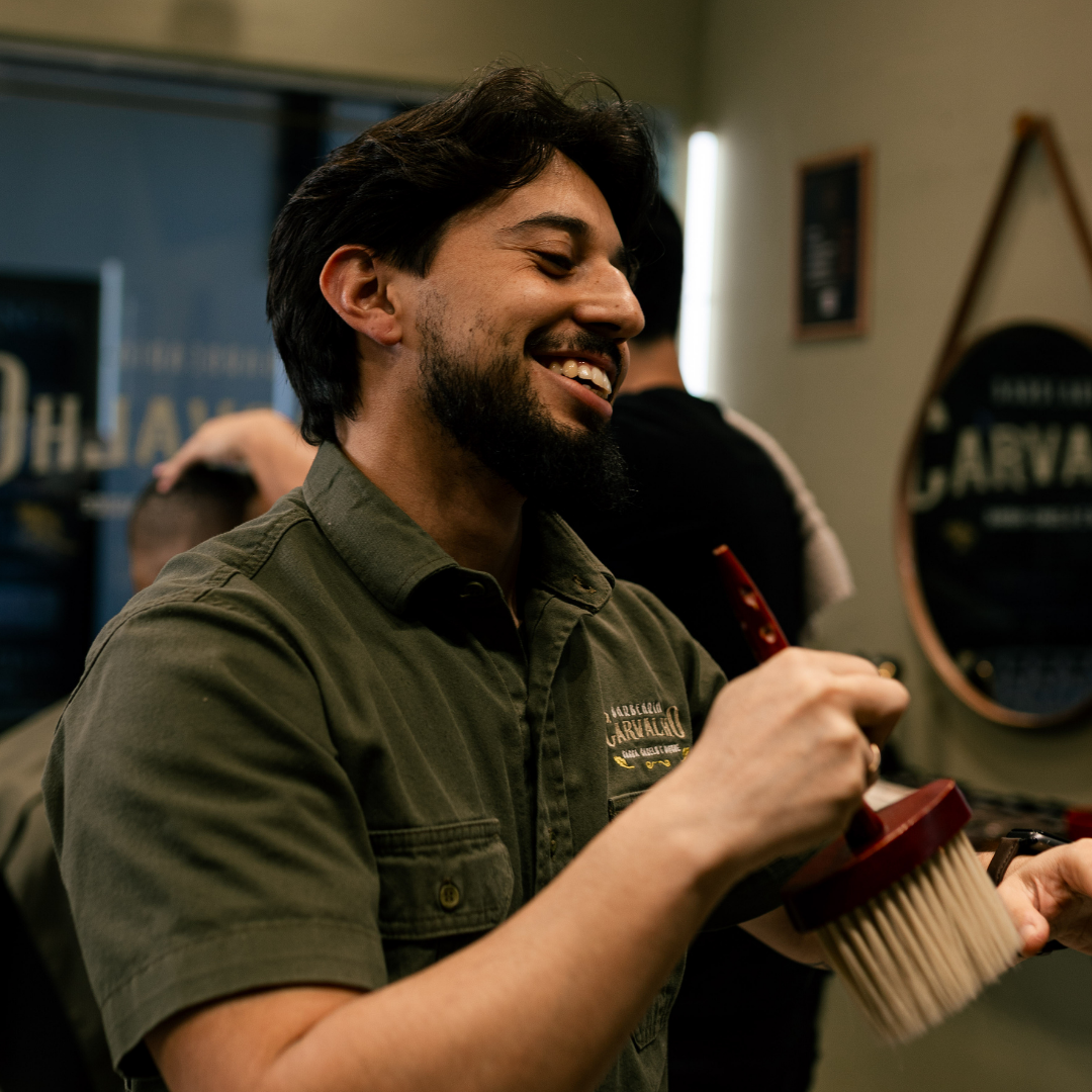 Barbearia em araçoiaba da serra